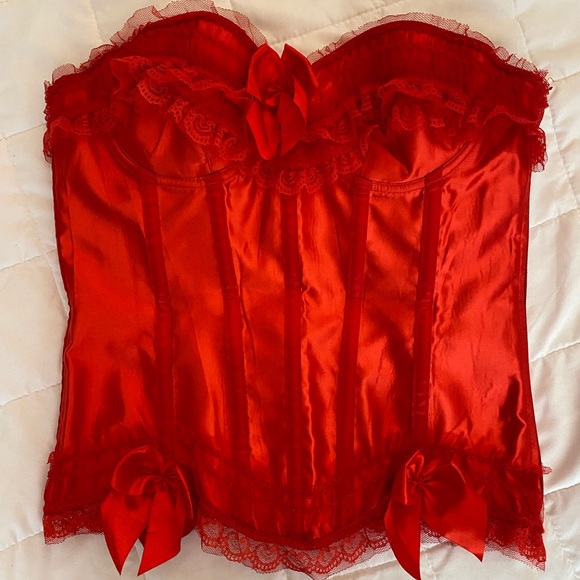 Red Corset - Picture 1 of 2